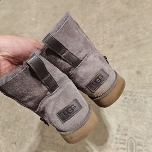 UGG Short Suede Shearling Boots - Gray